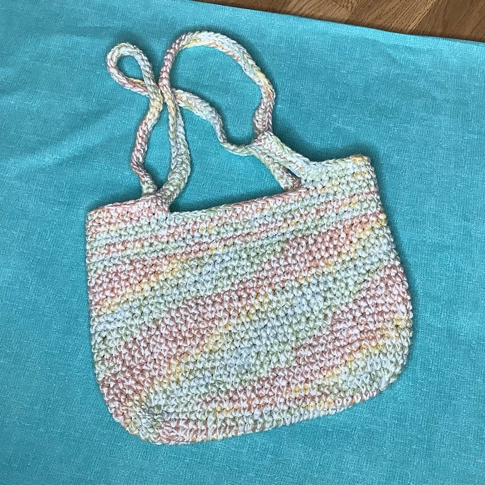 Hand crochet shoulder bag